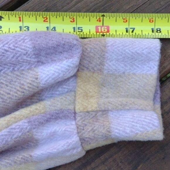 First Love by Lovelyn Lilac Gold Long Sleeve Soft Checkered Top Size Large - Picture 5 of 7
